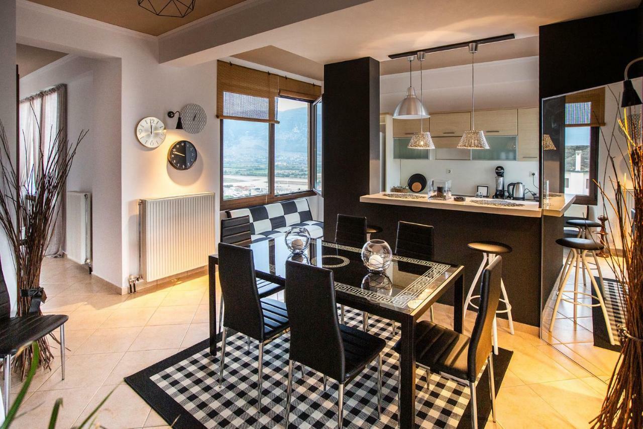 Villa Deluxe Sight Yanya